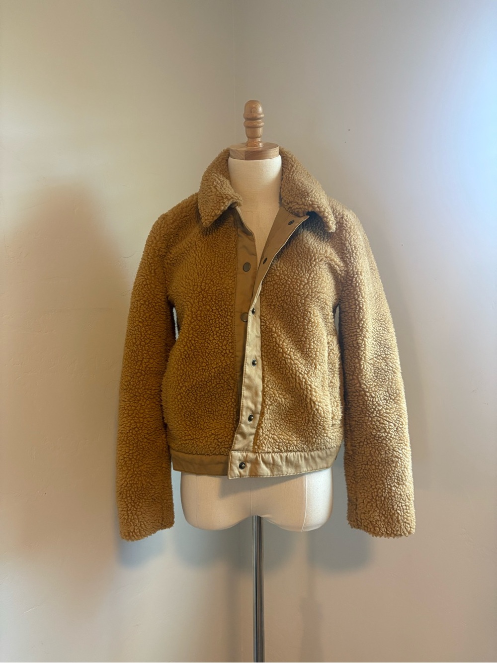 Madewell Sherpa Fleece Jacket in Camel